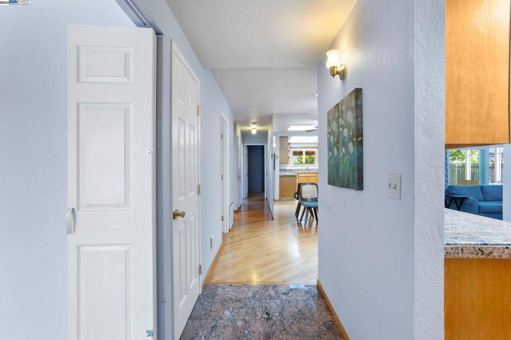 Fremont, CA 94555,3158 Warwick Rd