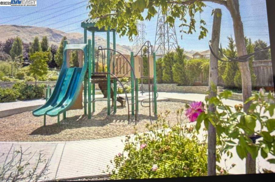 Fremont, CA 94539,267 Paso Roble Cmn