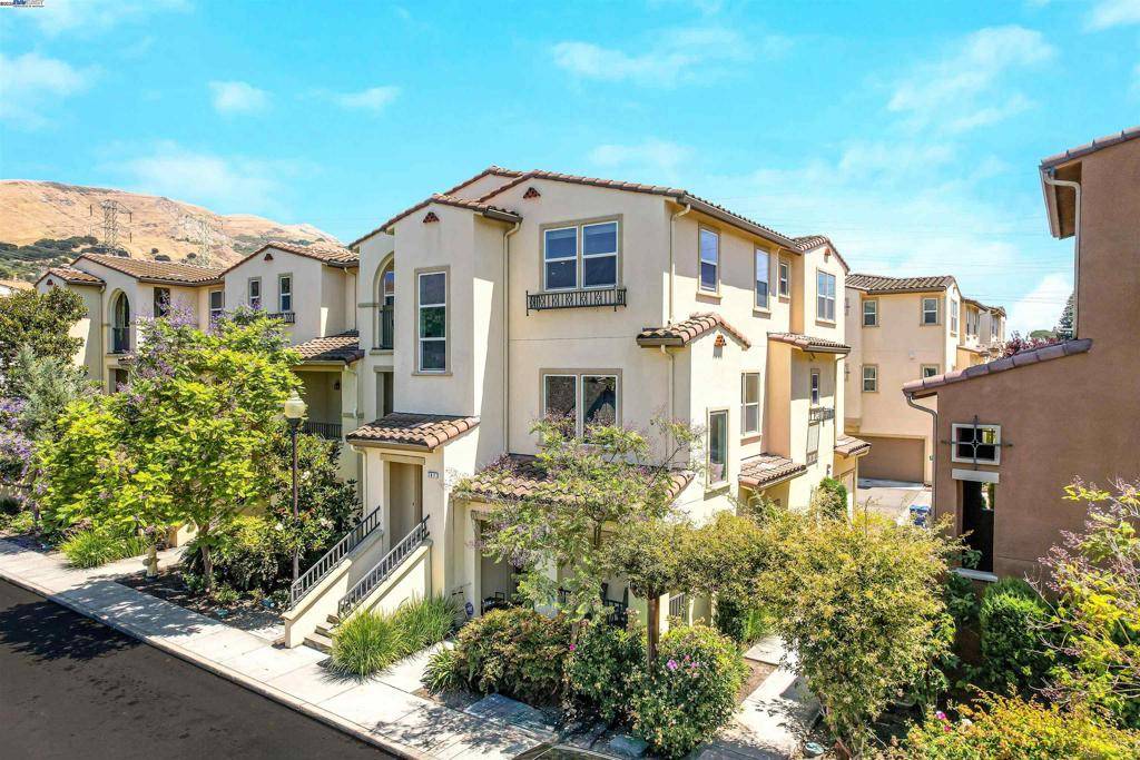 Fremont, CA 94539,267 Paso Roble Cmn