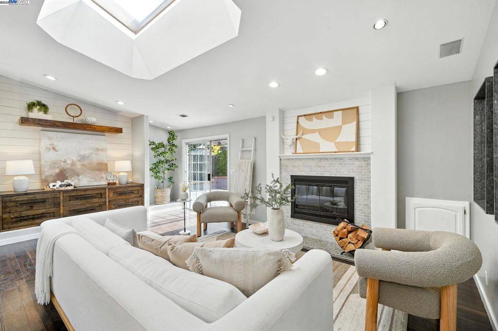 Pleasant Hill, CA 94523,1655 Wendy Dr
