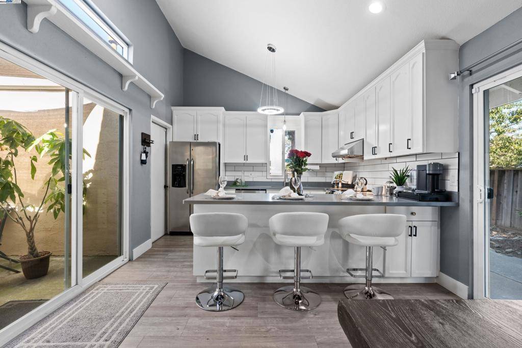 San Jose, CA 95123,5399 Garrison Cir