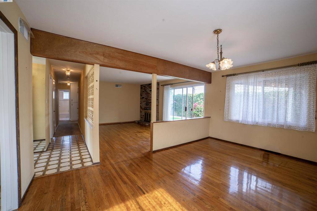 San Jose, CA 95129,5083 Miramar
