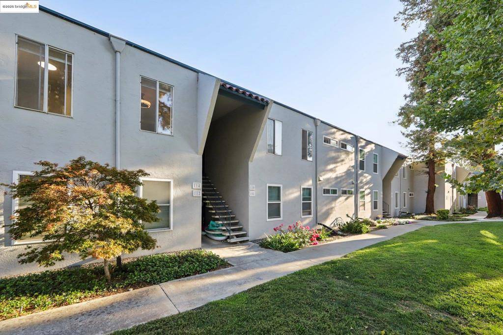 Livermore, CA 94550,1001 Murrietta #114