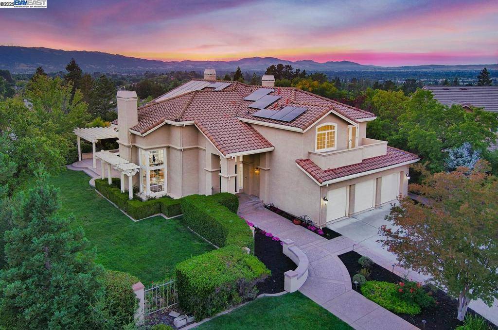 Pleasanton, CA 94566,3650 Locke Ct
