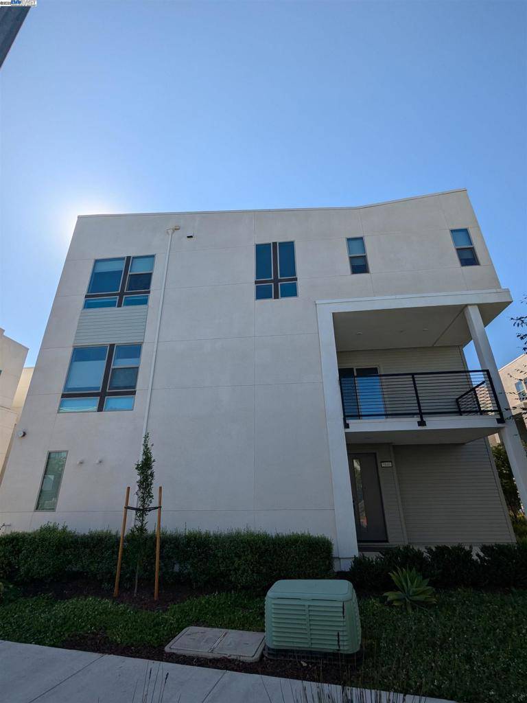 San Jose, CA 95119,5840 Virtual Ln