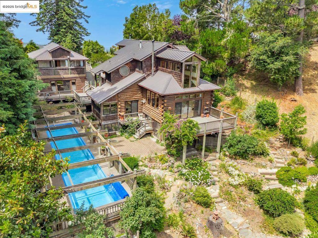 Oakland, CA 94611,5950 Grizzly Peak Blvd