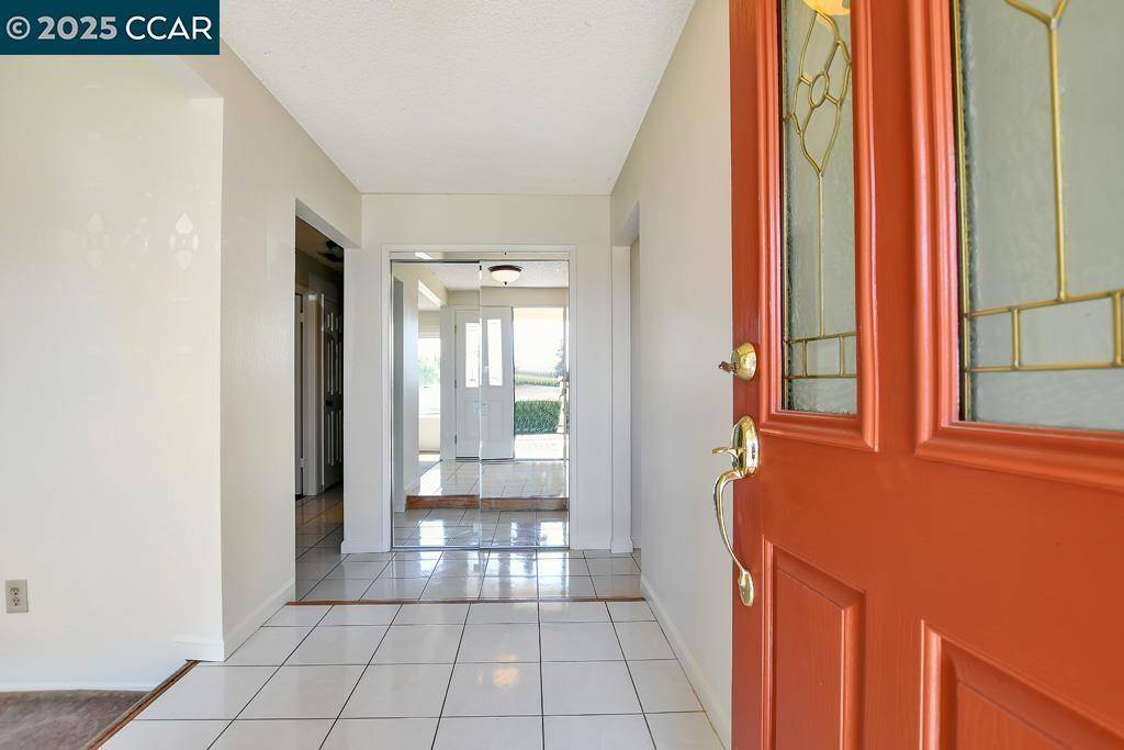 Oakley, CA 94561,4911 Fuschia Way