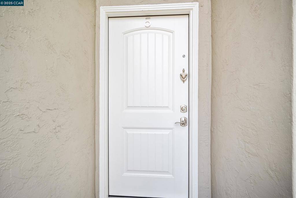 Pleasant Hill, CA 94523,2418 Pleasant Hill Rd. #5