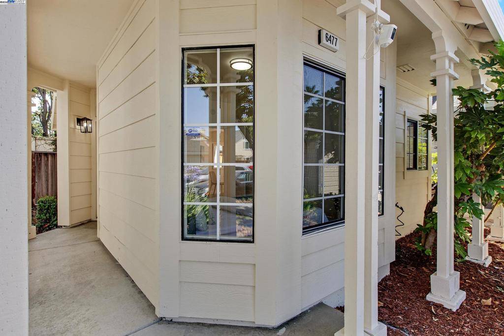 Newark, CA 94560,6477 Potrero Dr