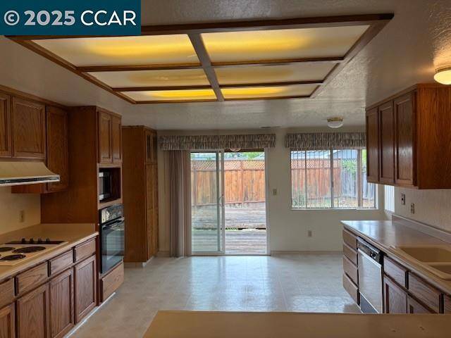San Ramon, CA 94583,517 Van Buren Pl