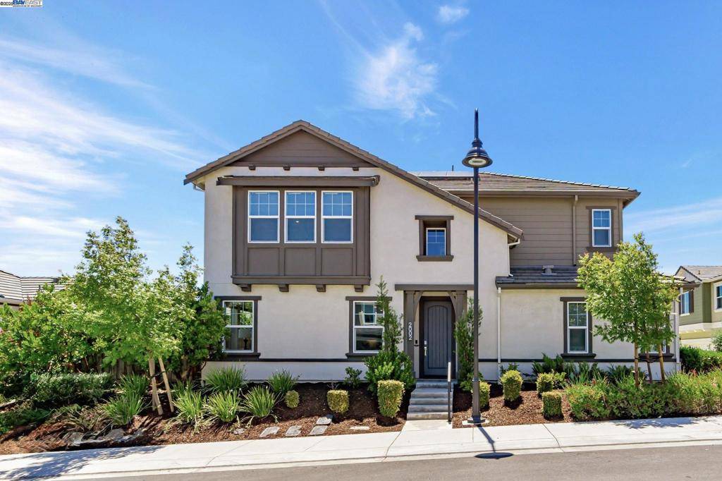 San Ramon, CA 94583,2002 Davoli Ct