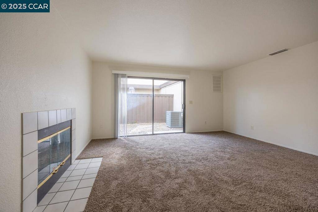 Sacramento, CA 95823,6746 Calvine Rd