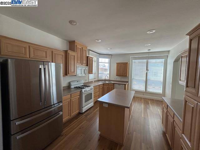 Hayward, CA 94544,1447 Buckingham Way