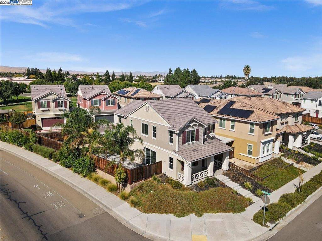 Tracy, CA 95377,4384 Lennox Ln