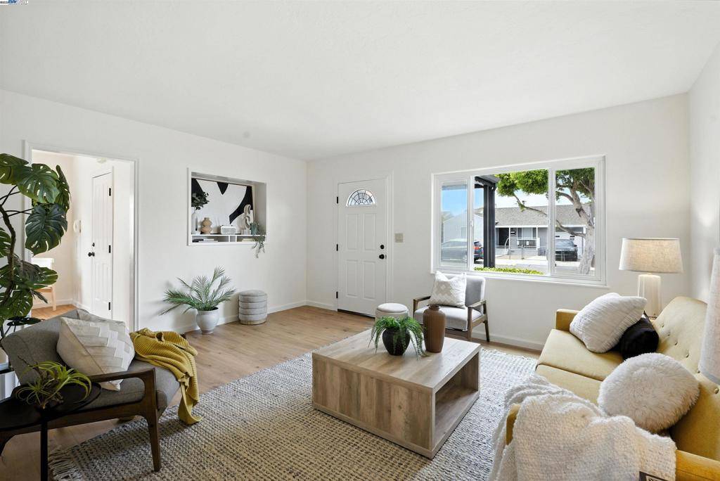 San Leandro, CA 94577,804 Arthur Ave