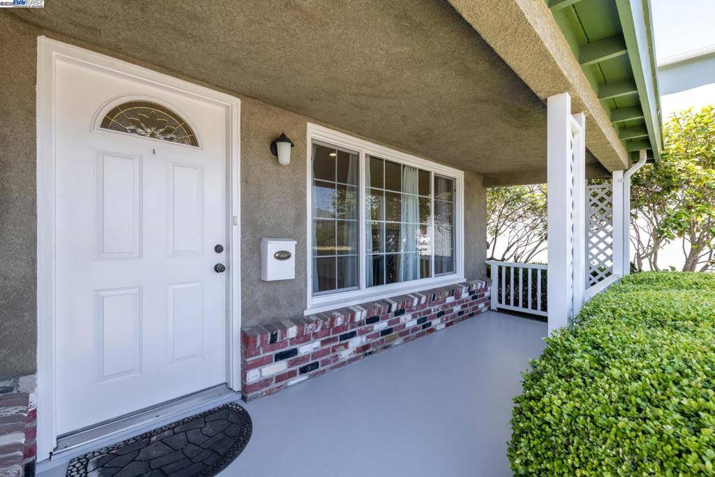 Richmond, CA 94804,2430 Garvin Ave