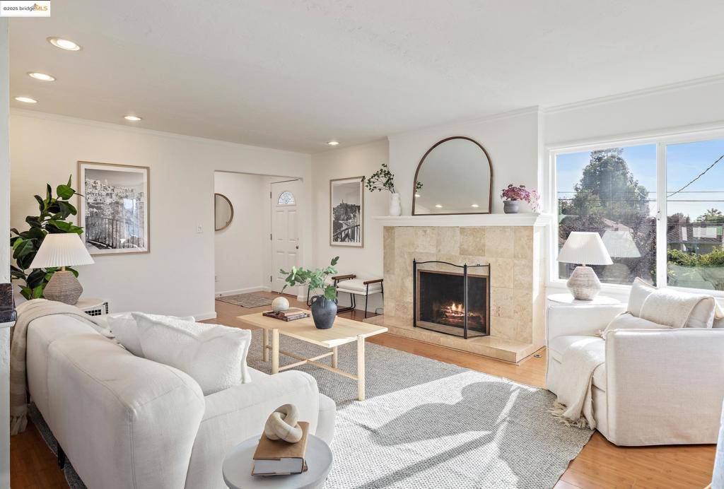 Hayward, CA 94541,22756 Lorand Way