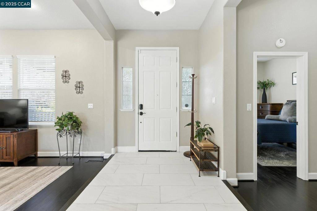 Concord, CA 94518,4362 Lynn Dr