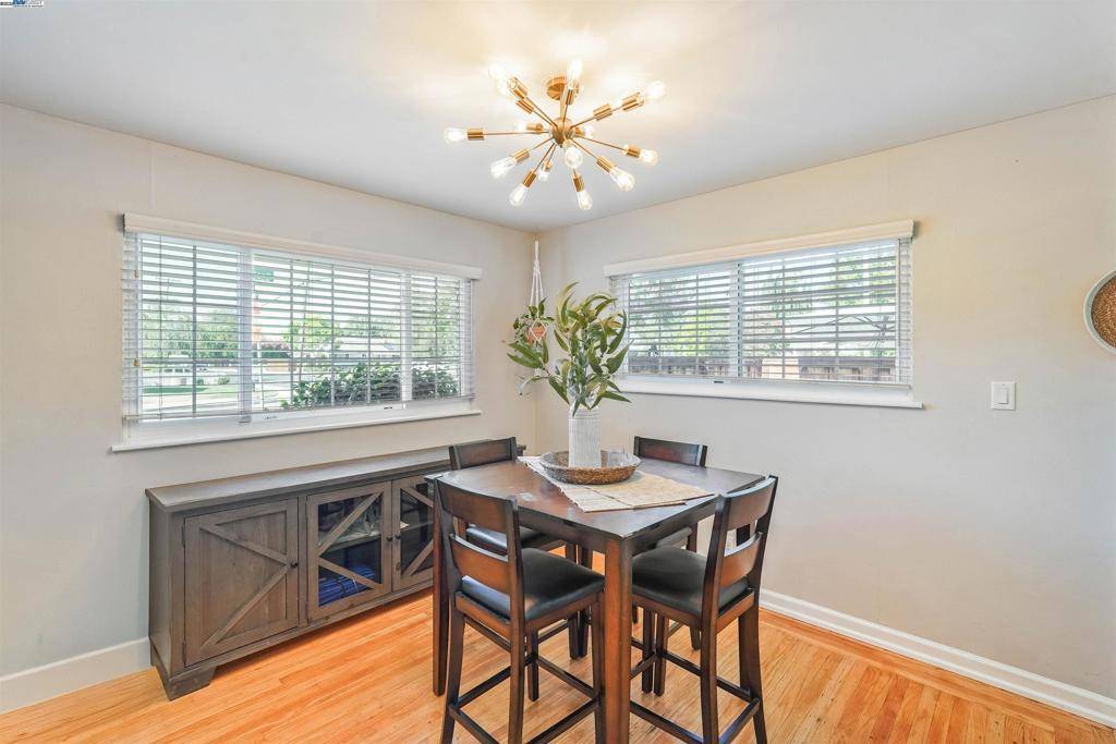 Livermore, CA 94550,3991 Yale Way