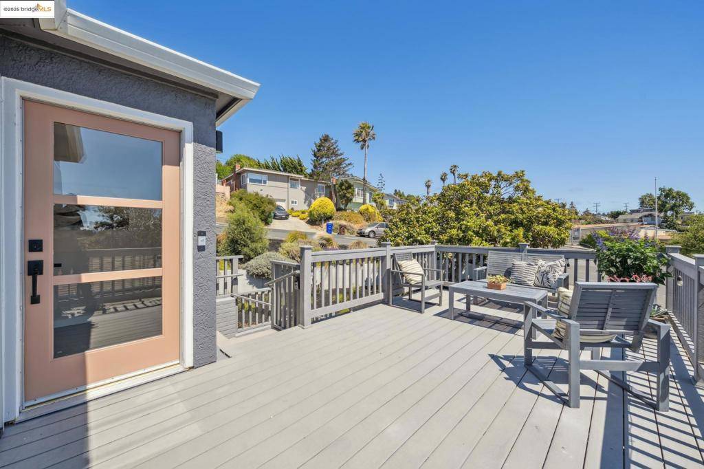 Richmond, CA 94805,5866 Ralston Ave