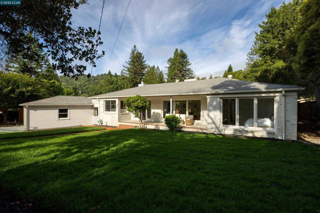 Orinda, CA 94563,580 Moraga Way