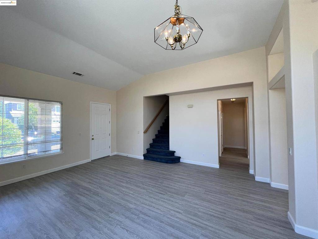 Pittsburg, CA 94565,1371 Brooktrail Dr