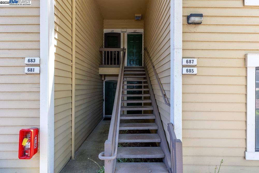 Martinez, CA 94553,683 Center Ave