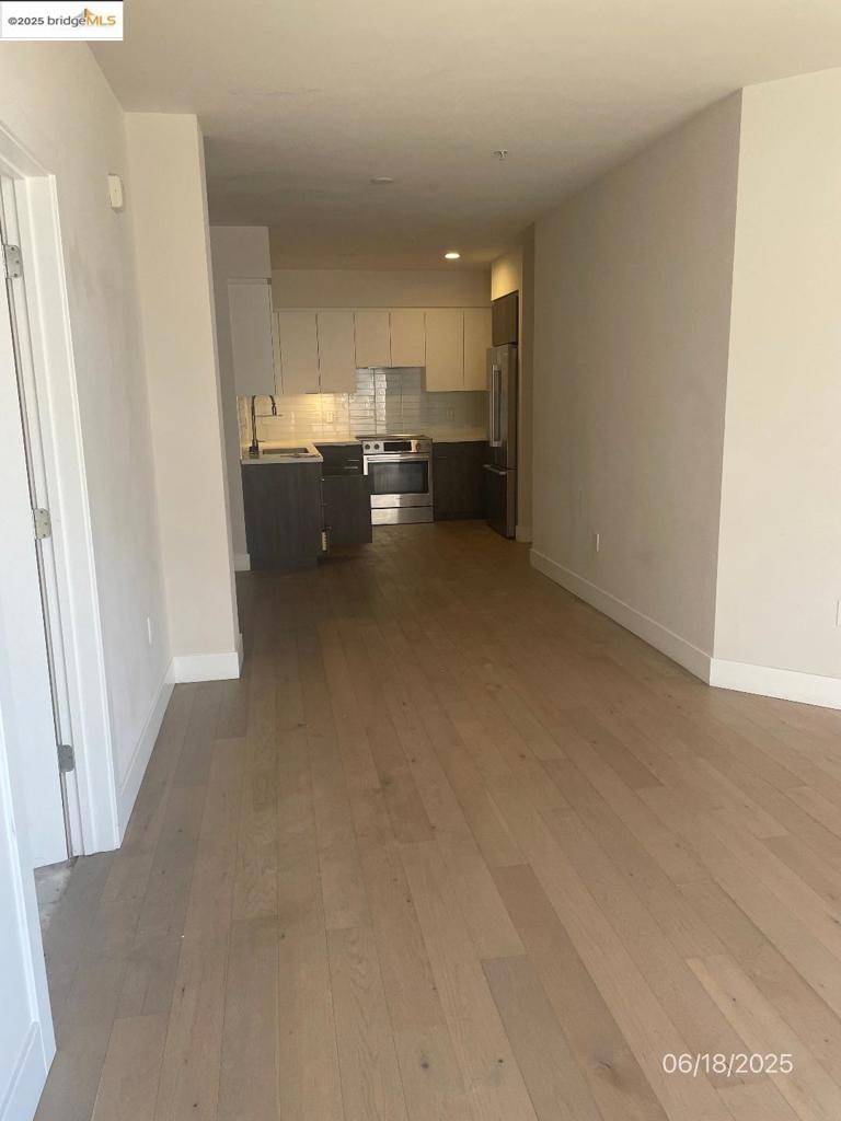 Oakland, CA 94607,901 Jefferson St #406