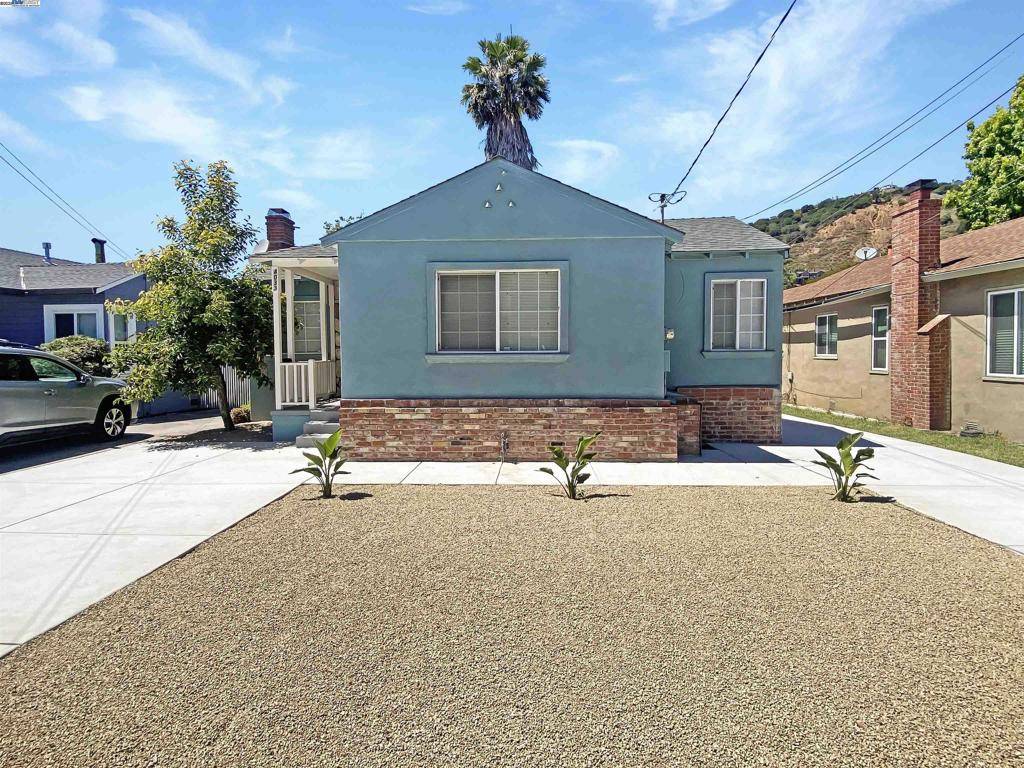 Oakland, CA 94605,4033 Edwards Ave