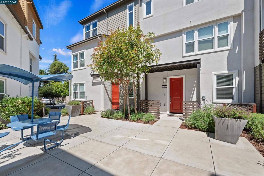 Fremont, CA 94539,92 Zenith Cmn