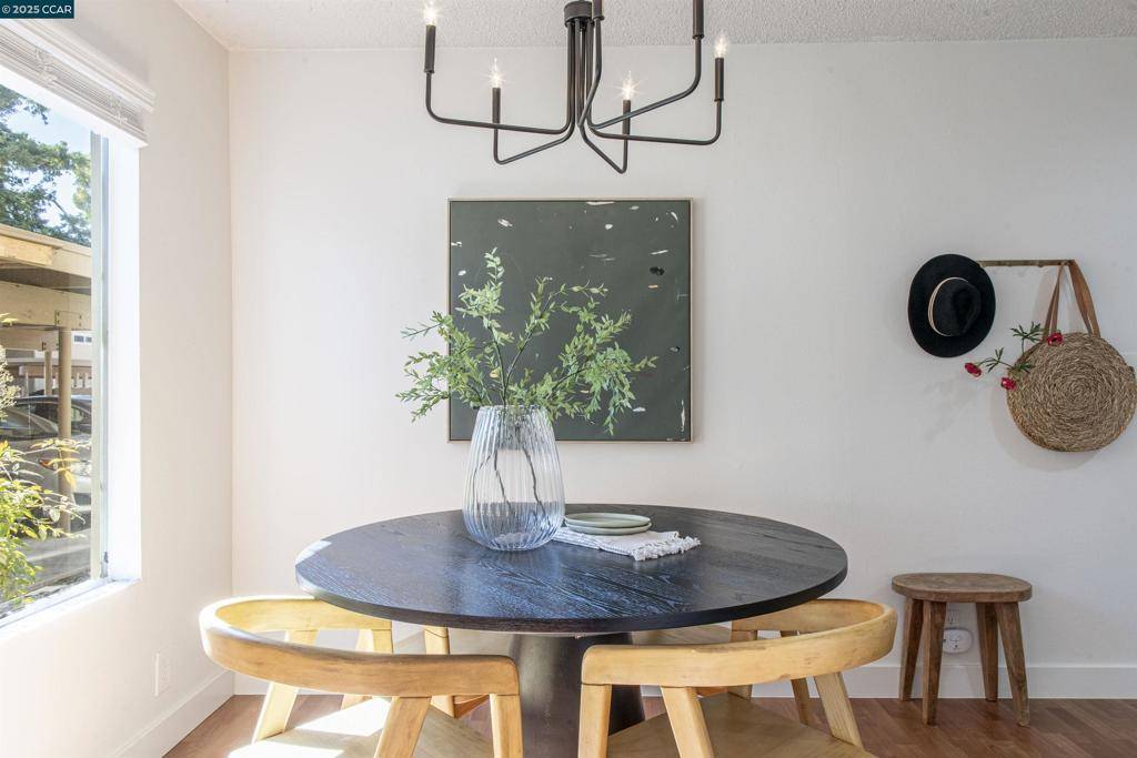 Concord, CA 94518,810 Oak Grove #113