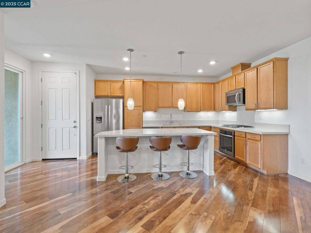 San Ramon, CA 94583,4708 Norris Canyon Rd