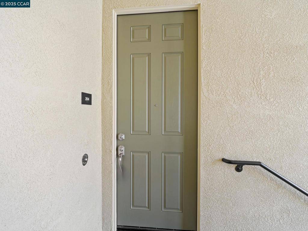 San Ramon, CA 94583,4708 Norris Canyon Rd