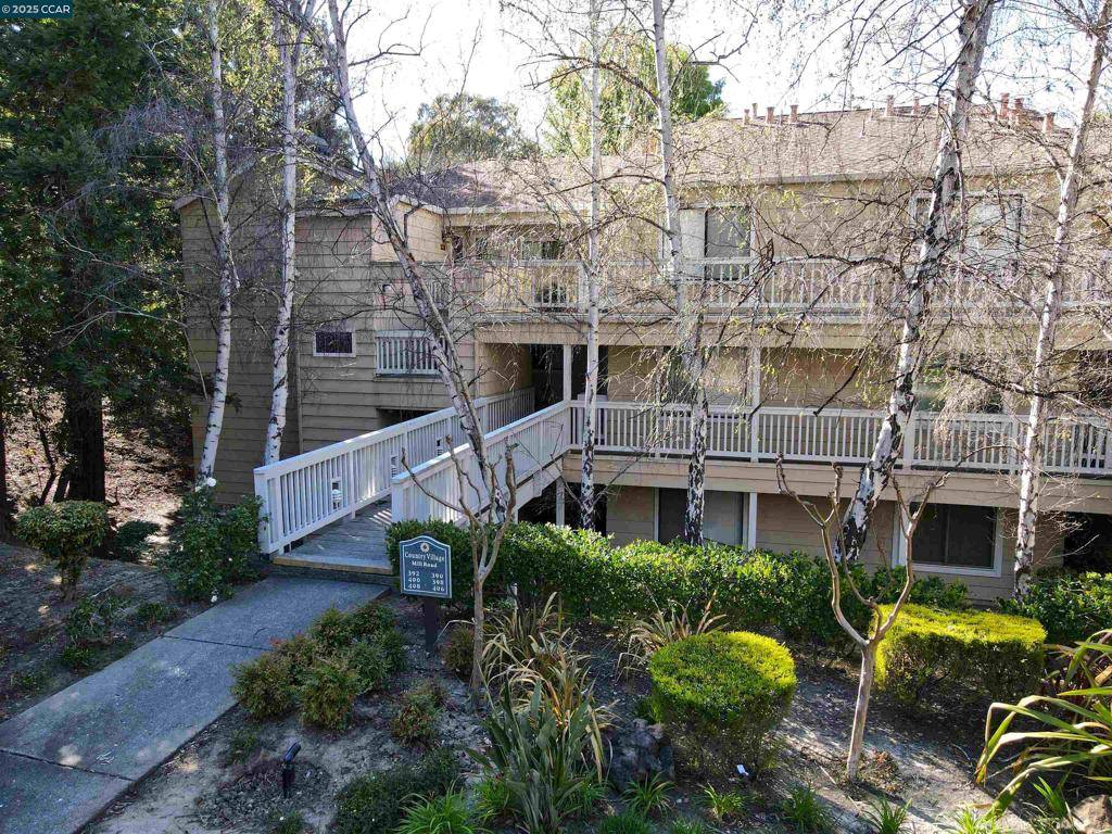 Martinez, CA 94553,392 Mill Road