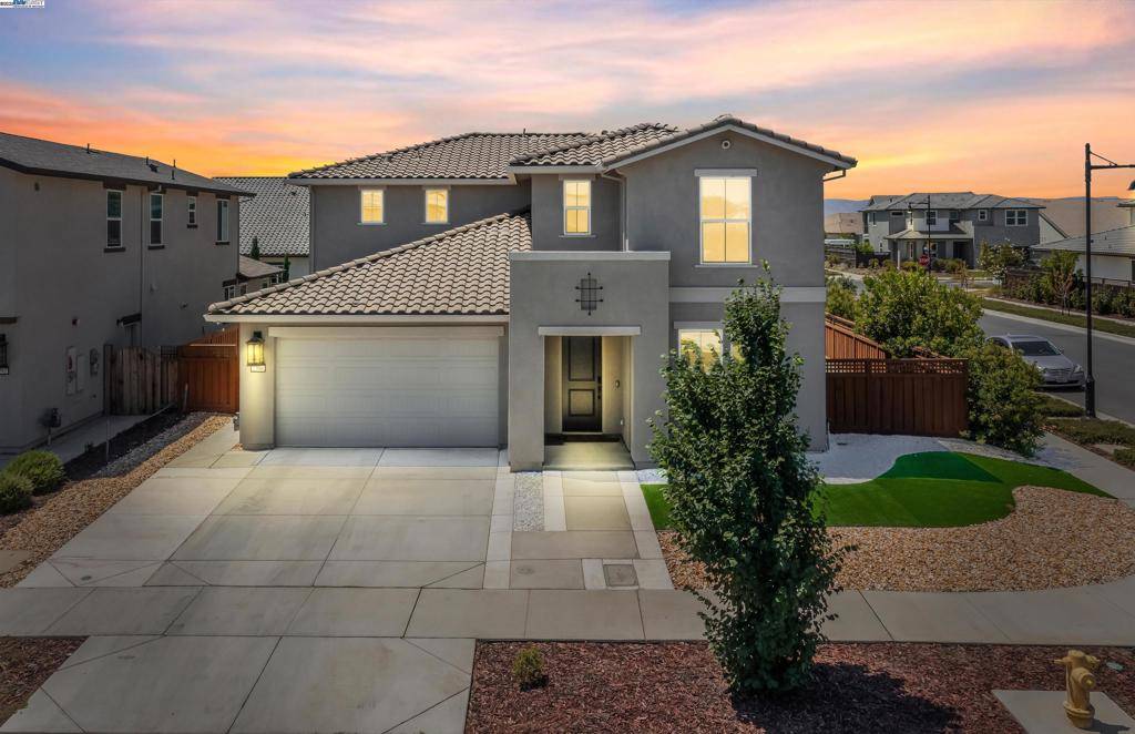 Lathrop, CA 95330,2306 Mozart avenue