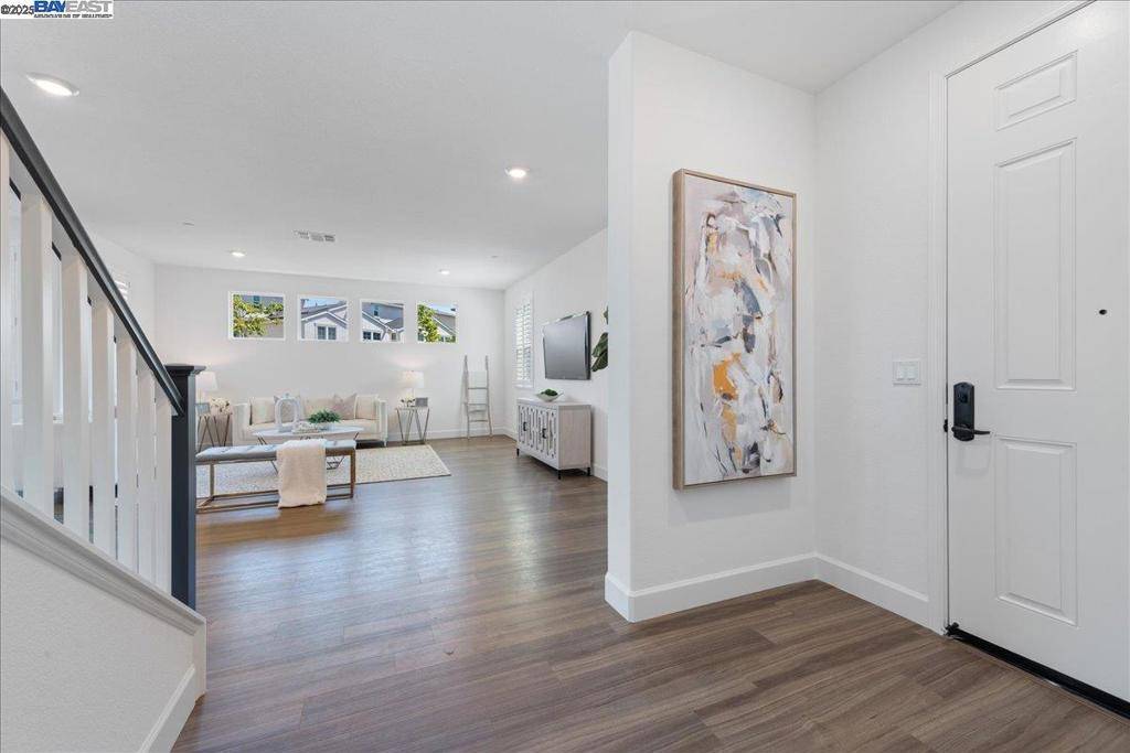 Dublin, CA 94568,4176 Healdsburg Way
