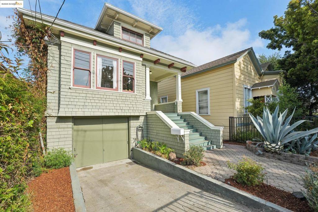 Oakland, CA 94607,2002 Chestnut St