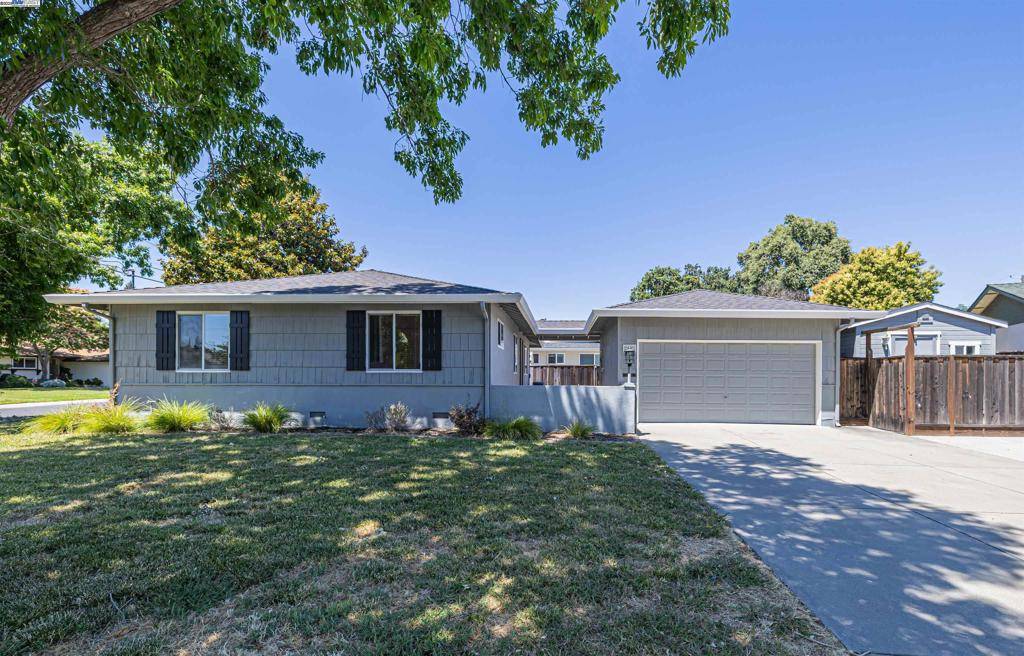 Pleasant Hill, CA 94523,44 Duke Way