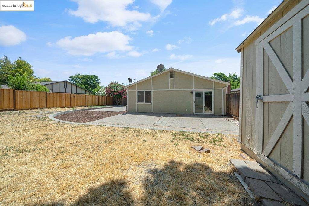 Livermore, CA 94551,4148 Redwood Road