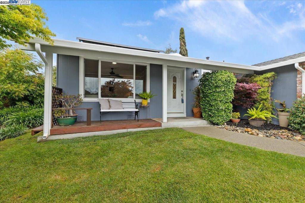 Fremont, CA 94555,34264 Atteridge Pl