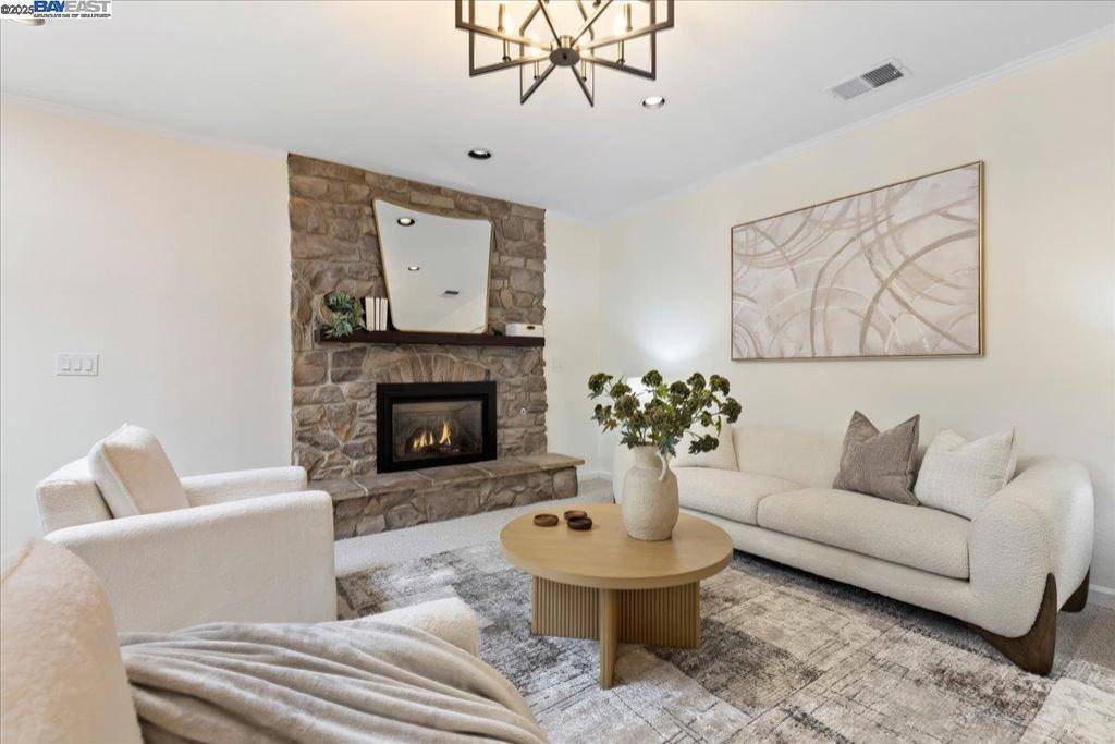 Fremont, CA 94555,34264 Atteridge Pl
