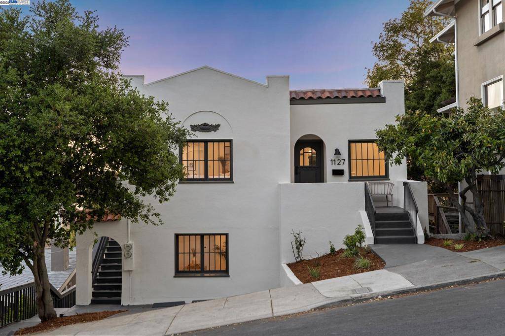 Oakland, CA 94602,1127 WELLINGTON STREET