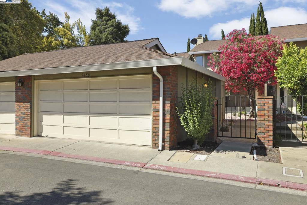 Dublin, CA 94568,7650 Arbor Creek Cir