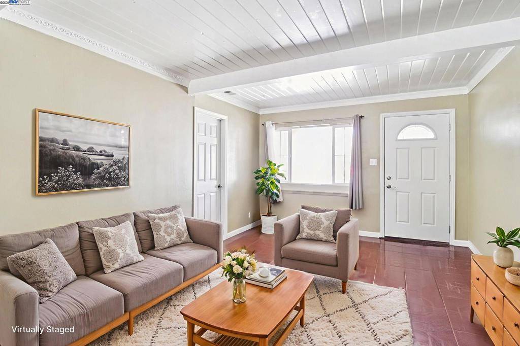 Union City, CA 94587,33643 3Rd St