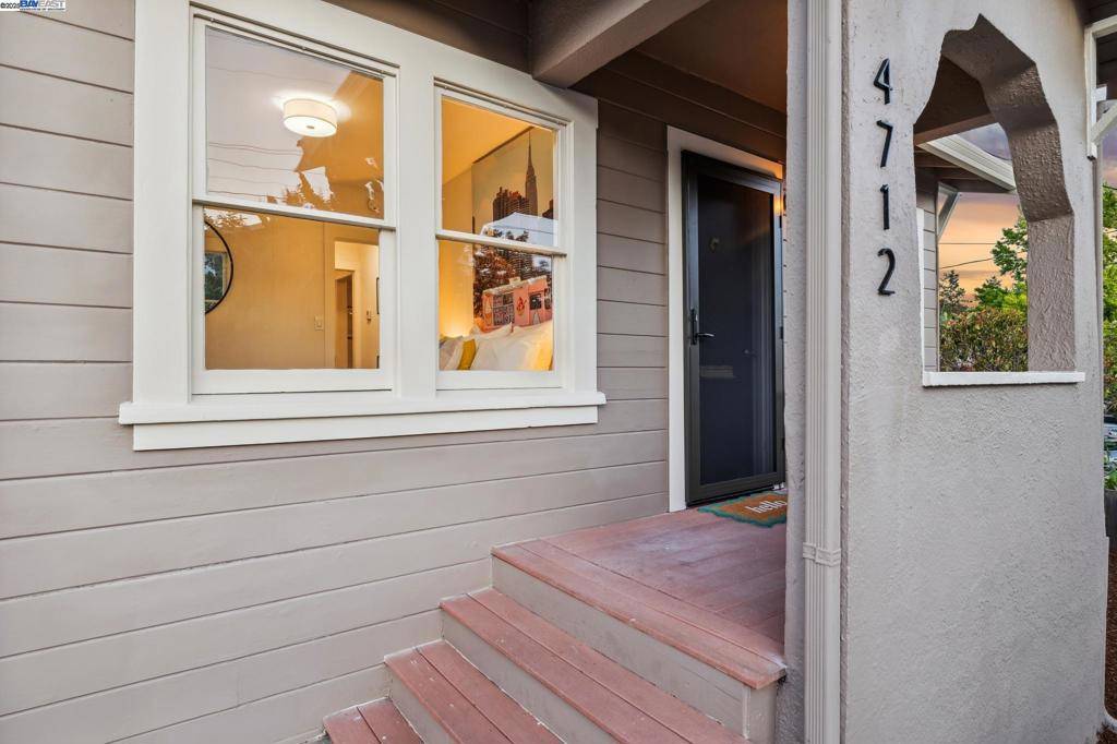 Oakland, CA 94619,4712 TOMPKINS AVENUE