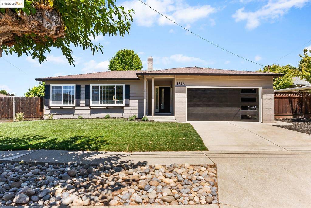 Concord, CA 94519,1816 Lynwood Dr