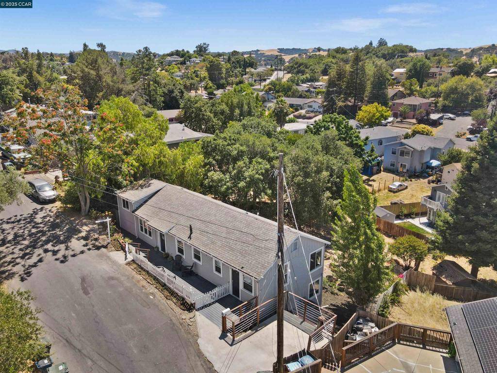 Martinez, CA 94553,2230 Pomona Ave