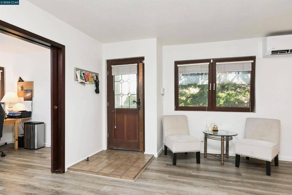 Pleasant Hill, CA 94523,700 Suntree Ln #707