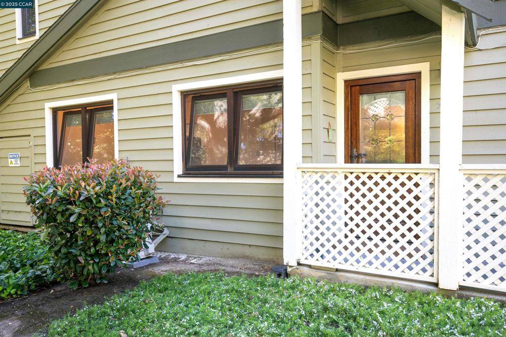 Pleasant Hill, CA 94523,700 Suntree Ln #707