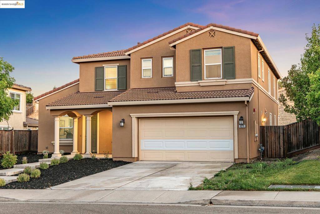 Antioch, CA 94531,4576 Benton St